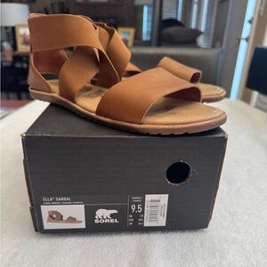 Sorel Ella Tan Leather Sandals. Size 9.5. Camel brown. Very good condition.